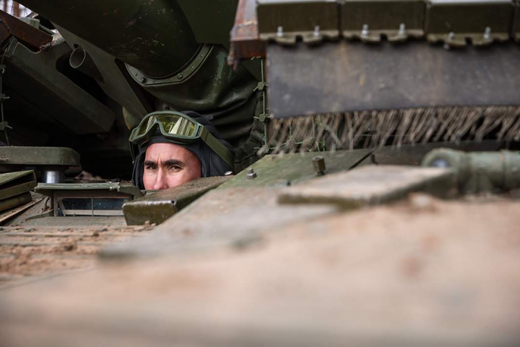 Член экипажа танка