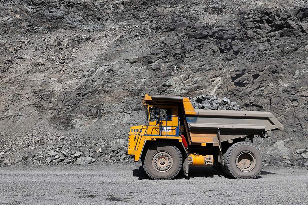 добыча руды