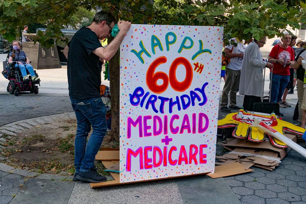 Протест в поддержку Medicaid