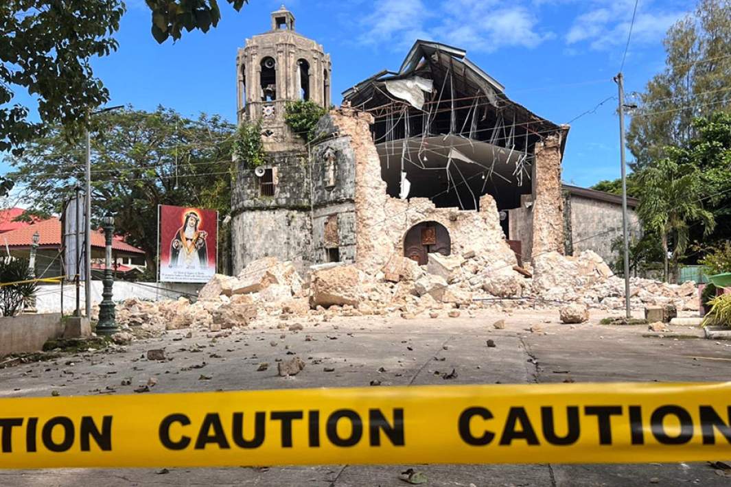 Последствия землетрясения в Филиппинах 