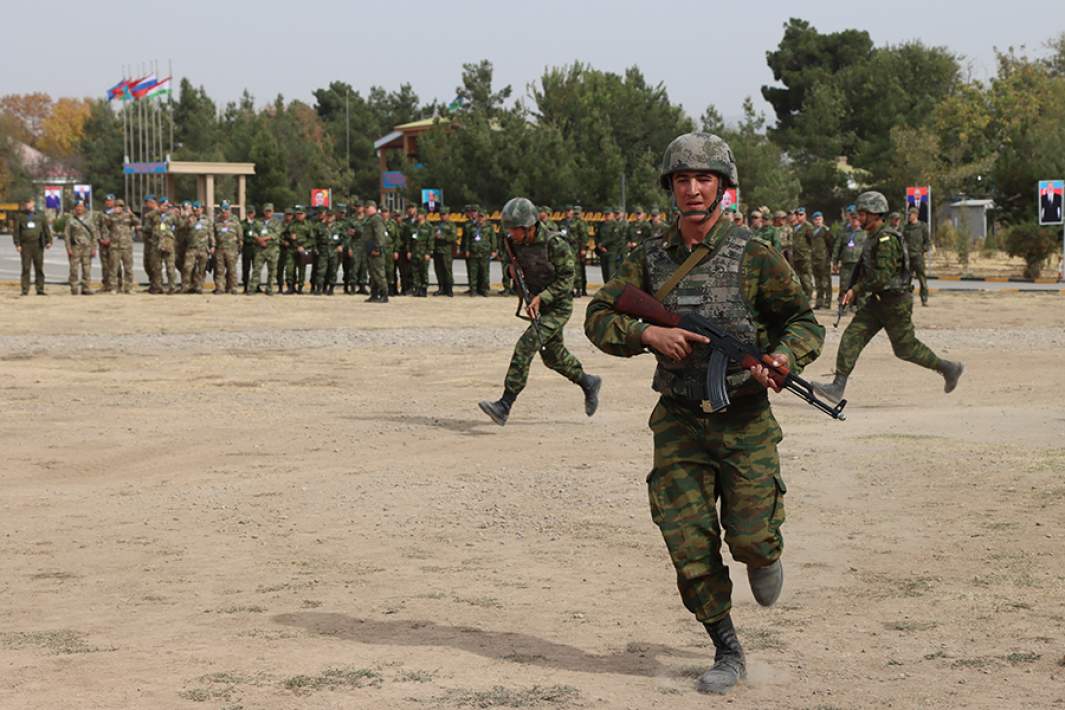 военные учения 