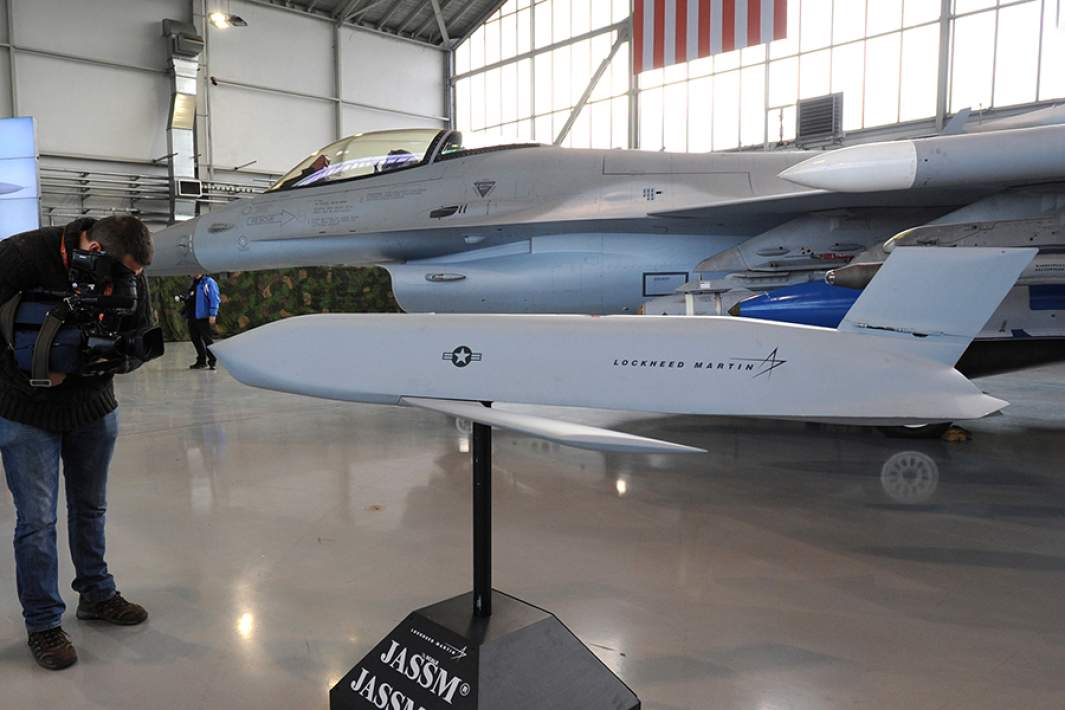Missile américain AGM-158 JASSM