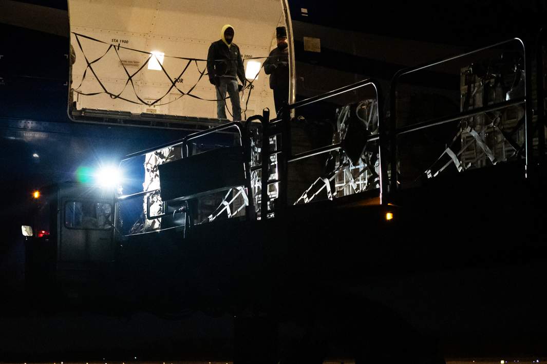 поставка оружия 