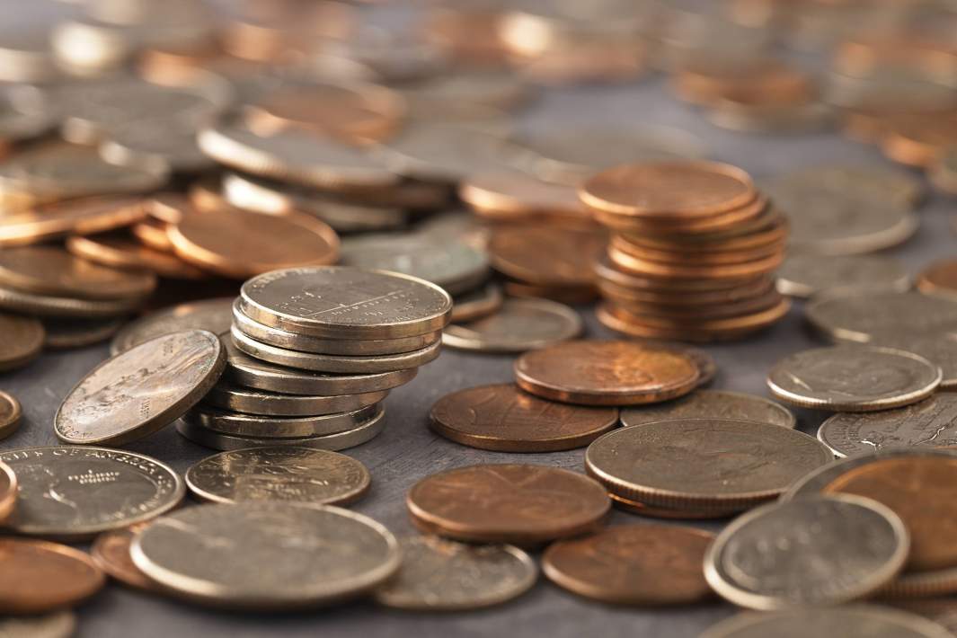 монеты