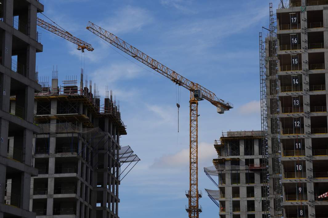 Строительный кран 