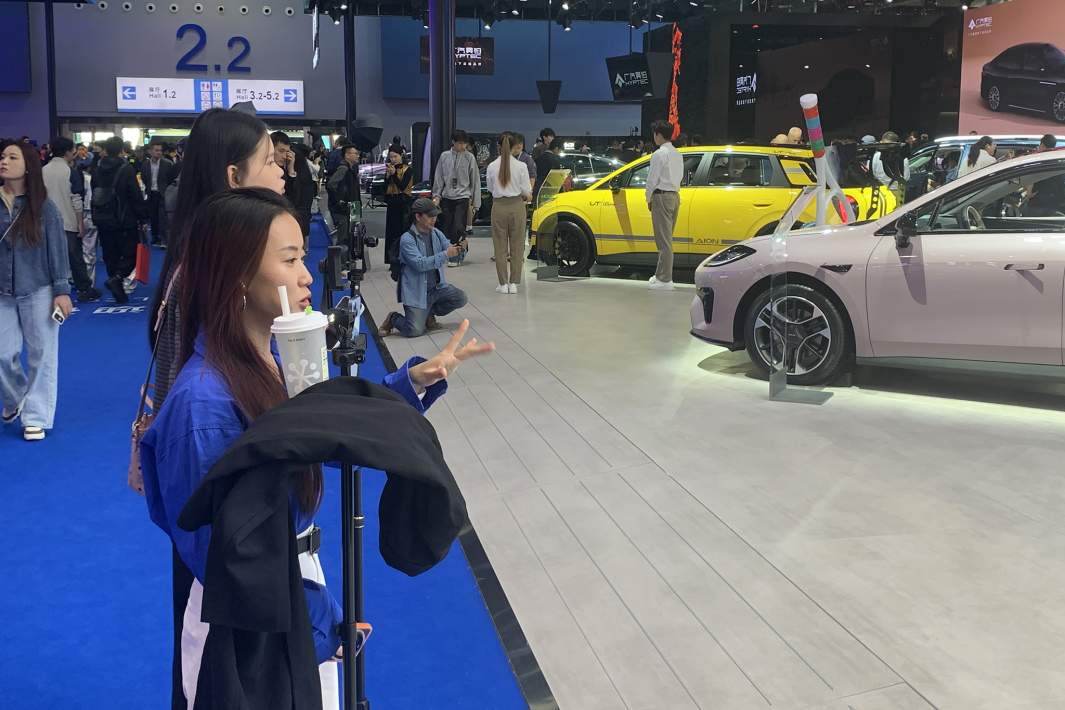 Автосалон в Гуанчжоу 