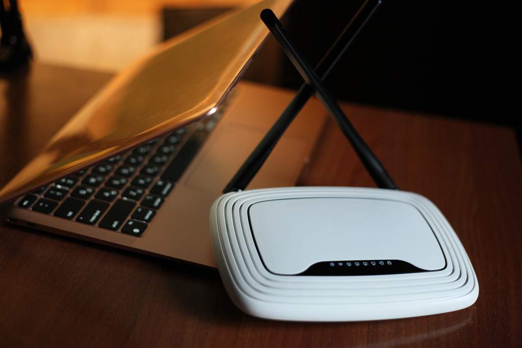 Роутер и ноутбук