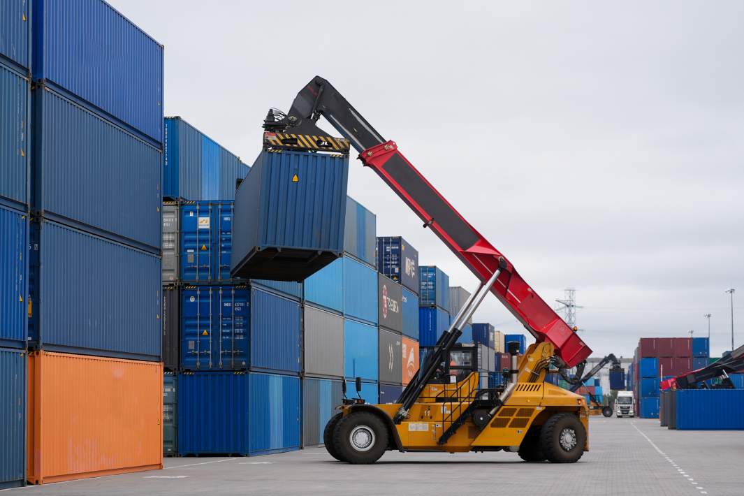 контейнеры