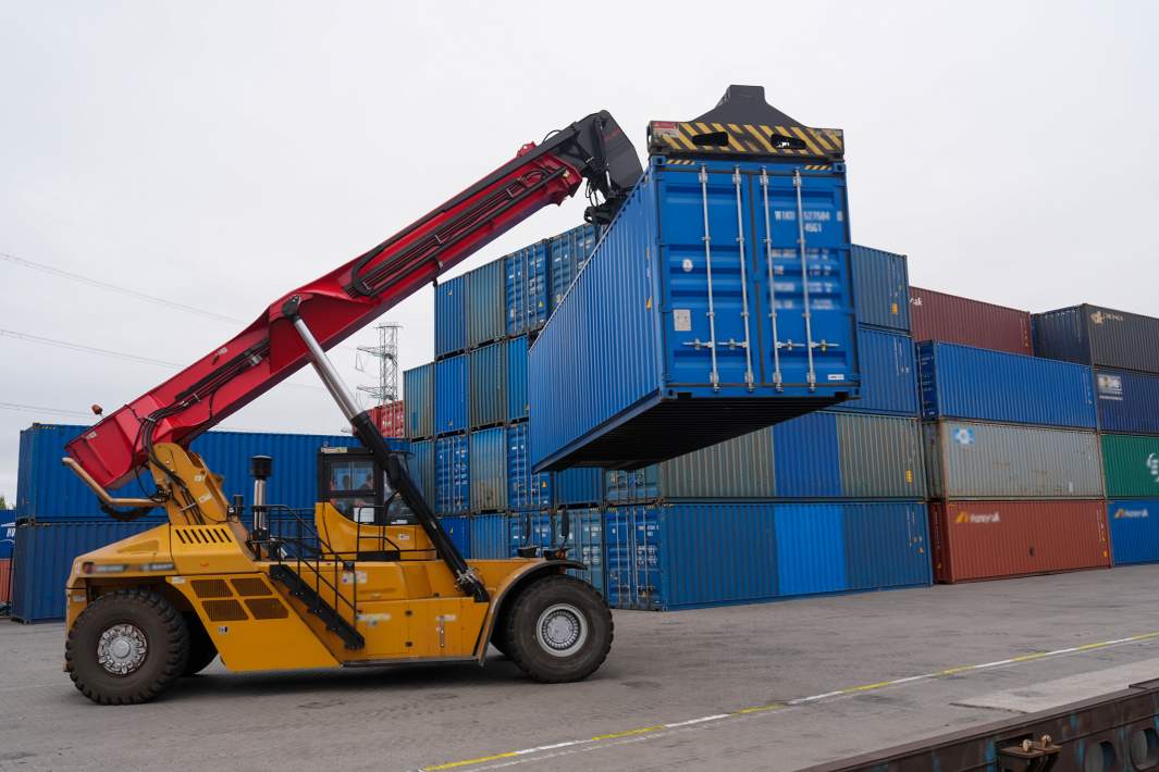 контейнеры