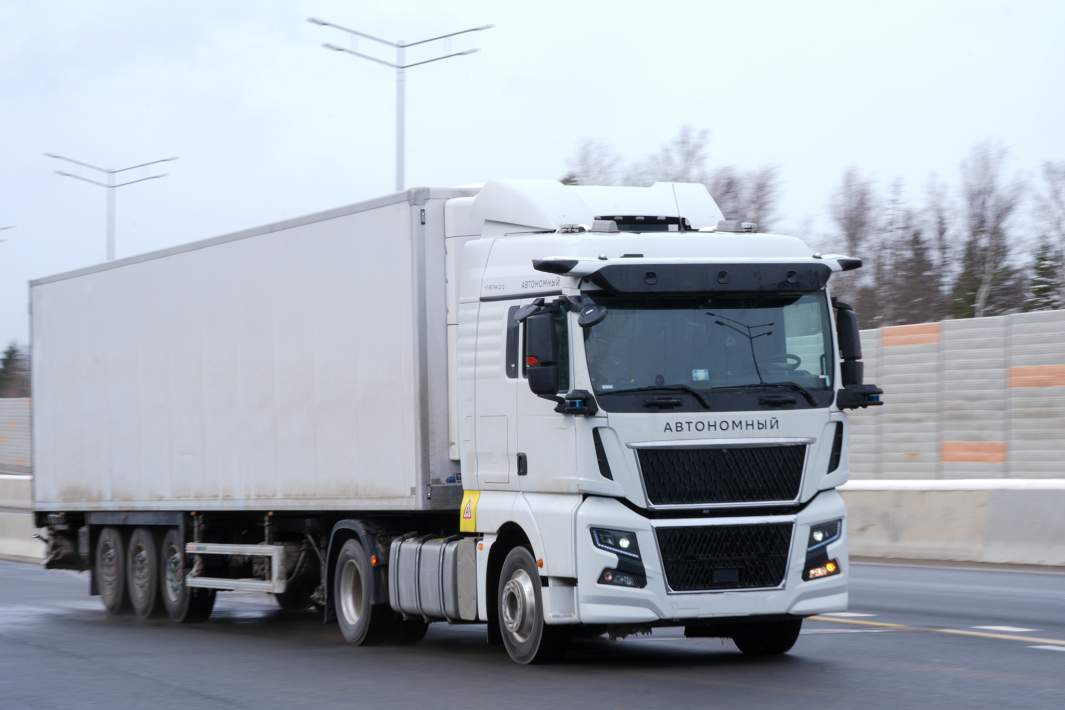автономный грузовик