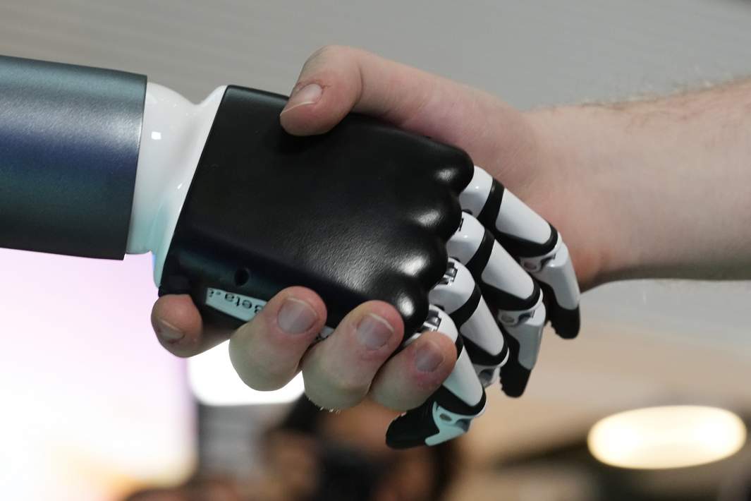 рукопожатие