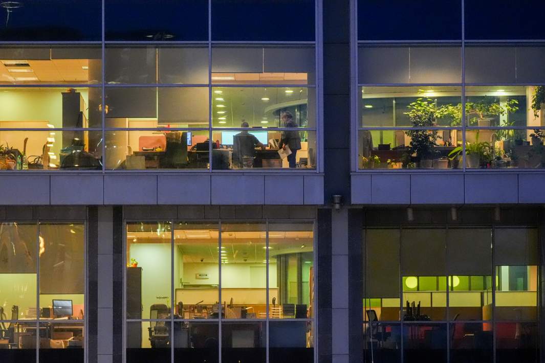 офис сотрудники