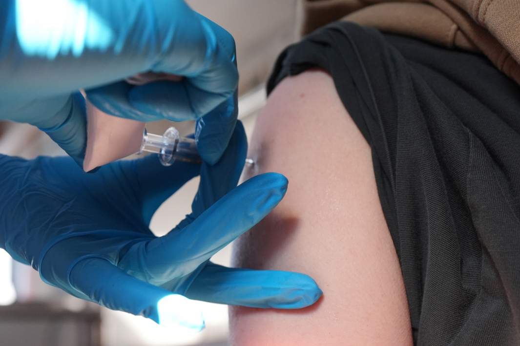 Вакцинация 