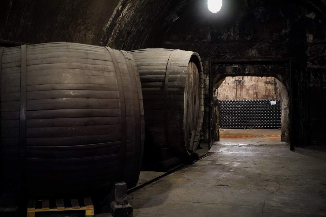 Бочки вина