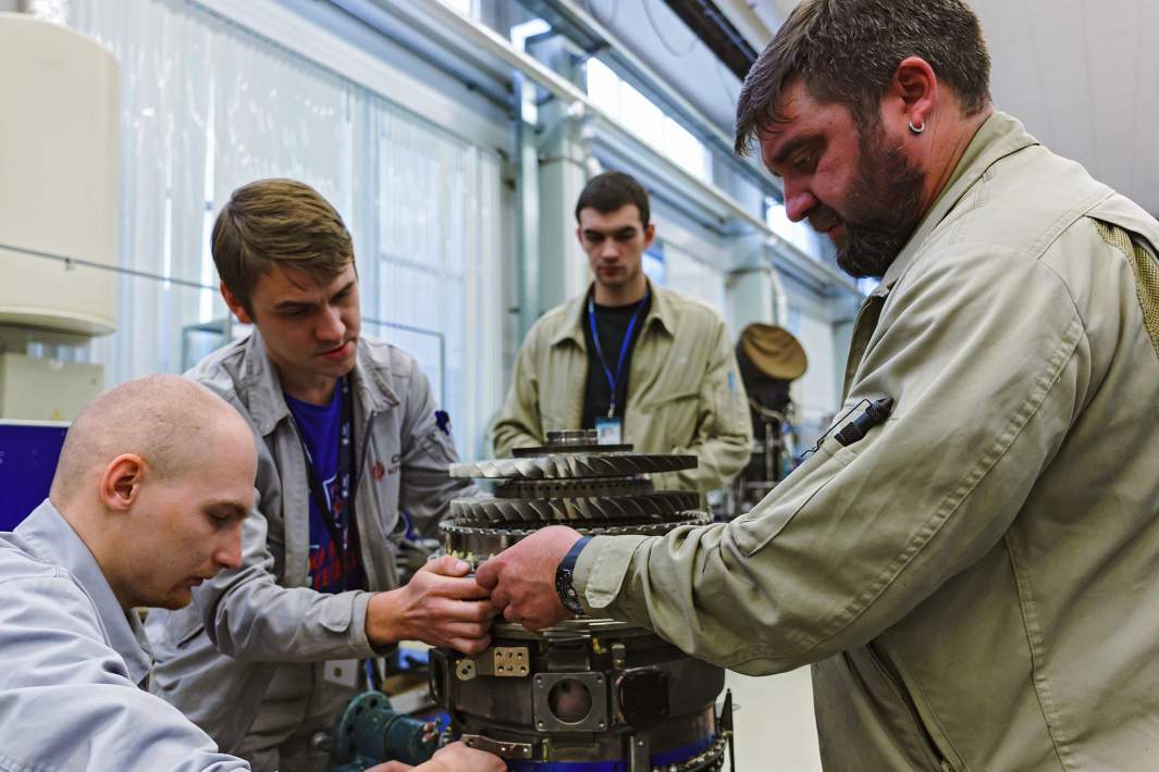 Сборка двигателя