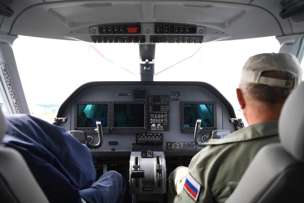 Кабина самолета