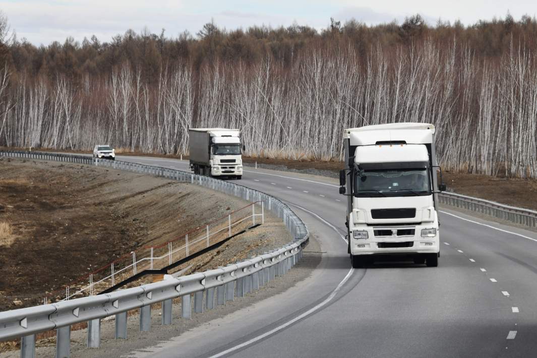 Движение автомобилей 