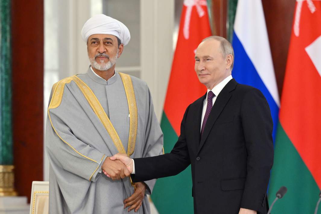 Президент РФ Владимир Путин и султан Омана Хейсам бен Тарек Аль Саид