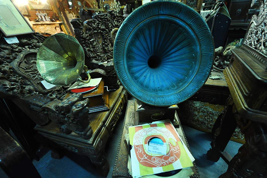 Антикварный салон