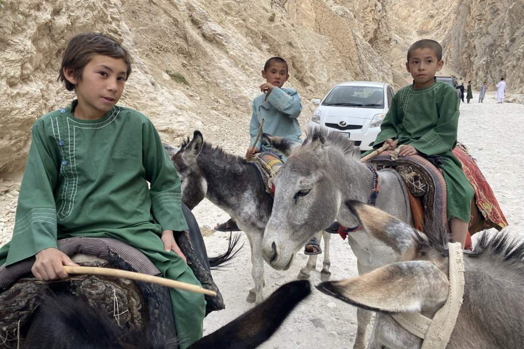 Люди в Афганистане 