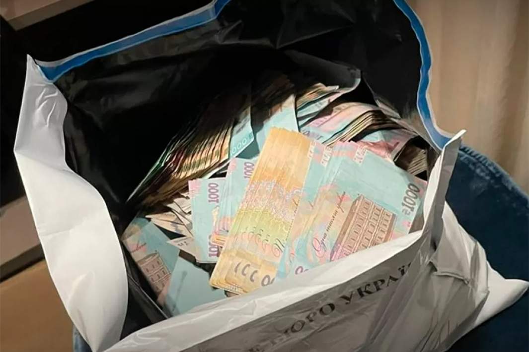 Деньги, найденные сотрудниками НАБУ в ходе обысков в офисе «Энергоатома» в Киеве
