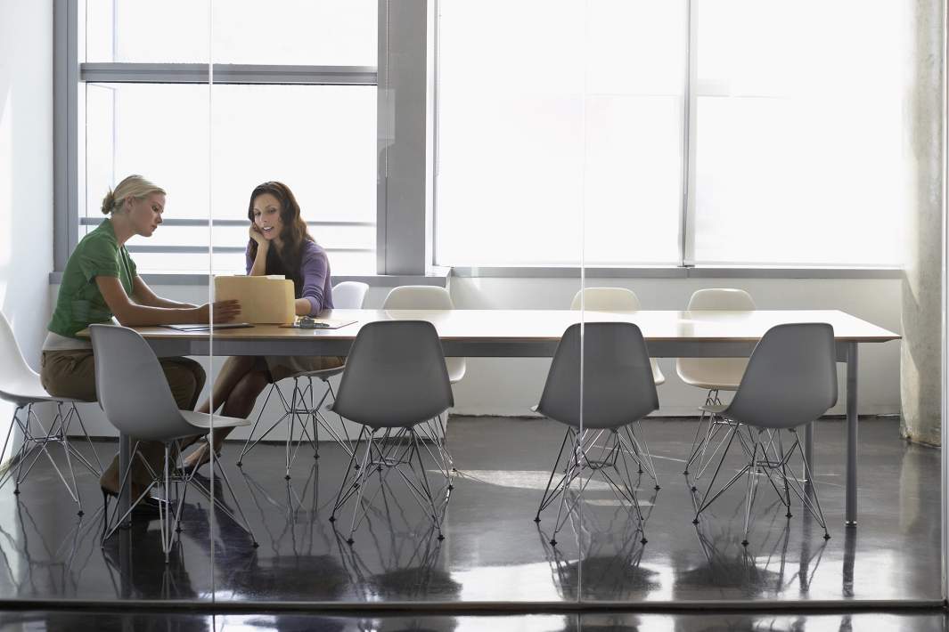 офисные сотрудники