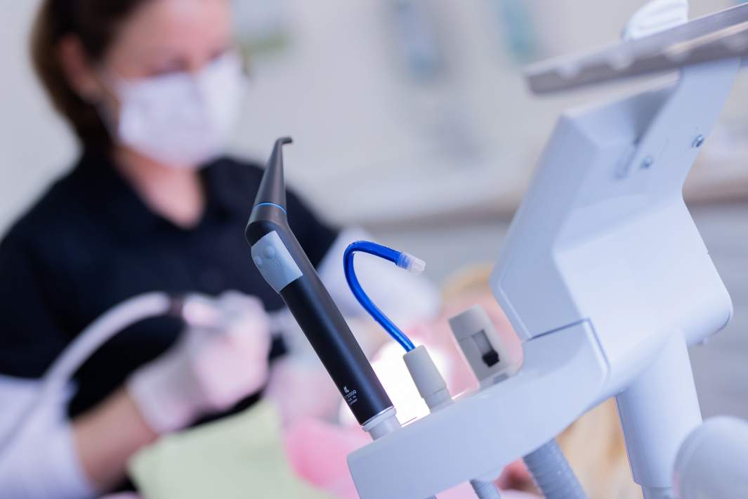 Лечение зубов