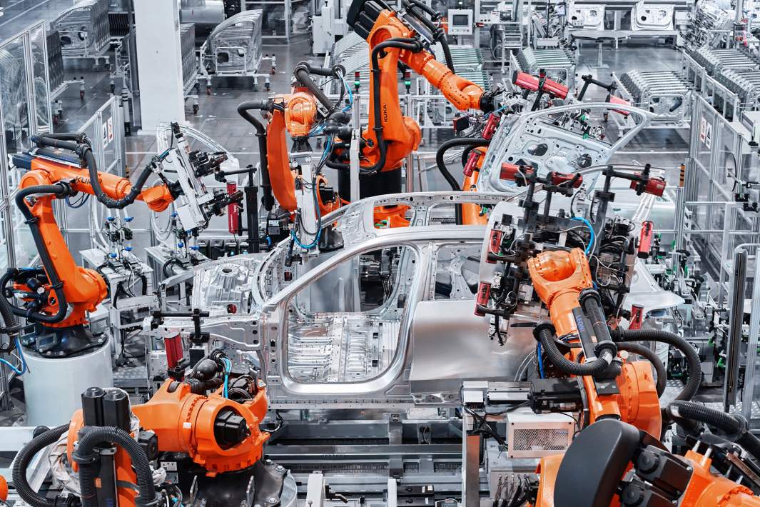 Сборка автомобиля в Китае 