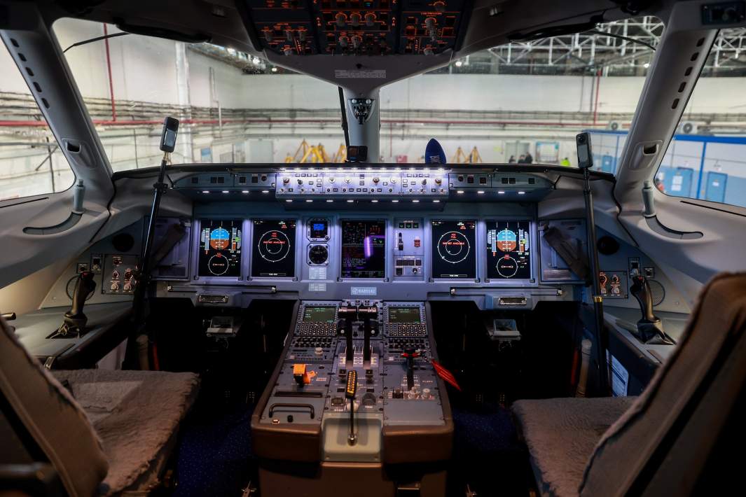 Кабина SSJ-100