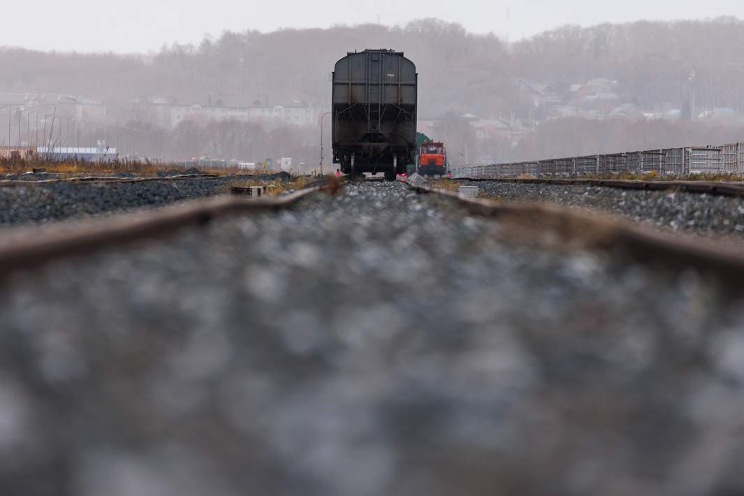 Товарный поезд 