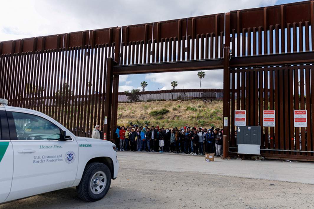 Стена на границе США и Мексики