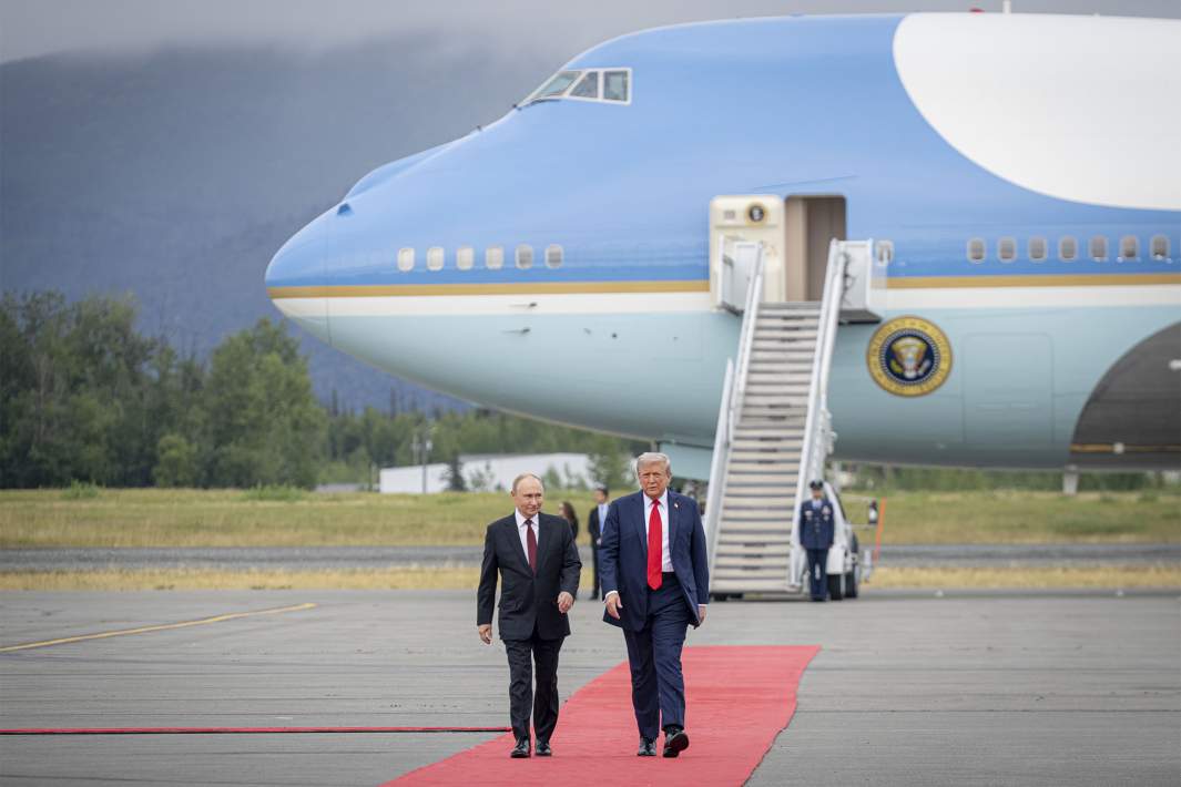 Президент России Владимир Путин и президент США Дональд Трамп