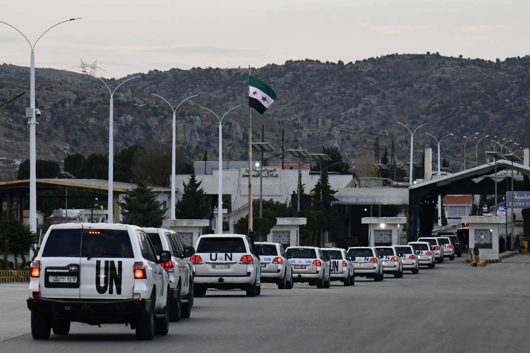Колонна делегации Совета Безопасности ООН въезжает в Сирию