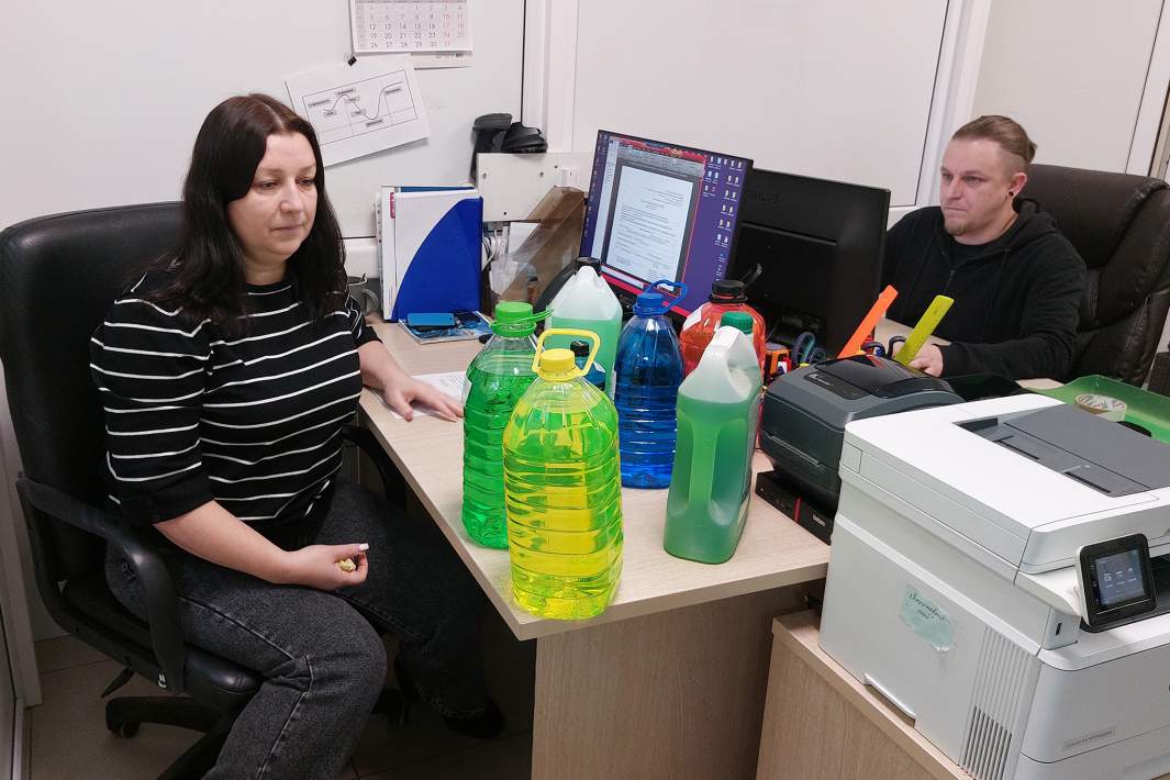 Незамерзайки на столе