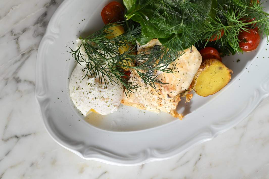 Салат нисуаз с волжским судаком