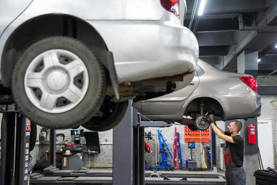 автозапчасти