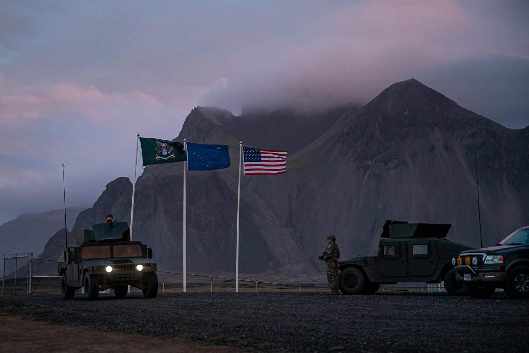 Кадр из фильма «Дом из динамита»