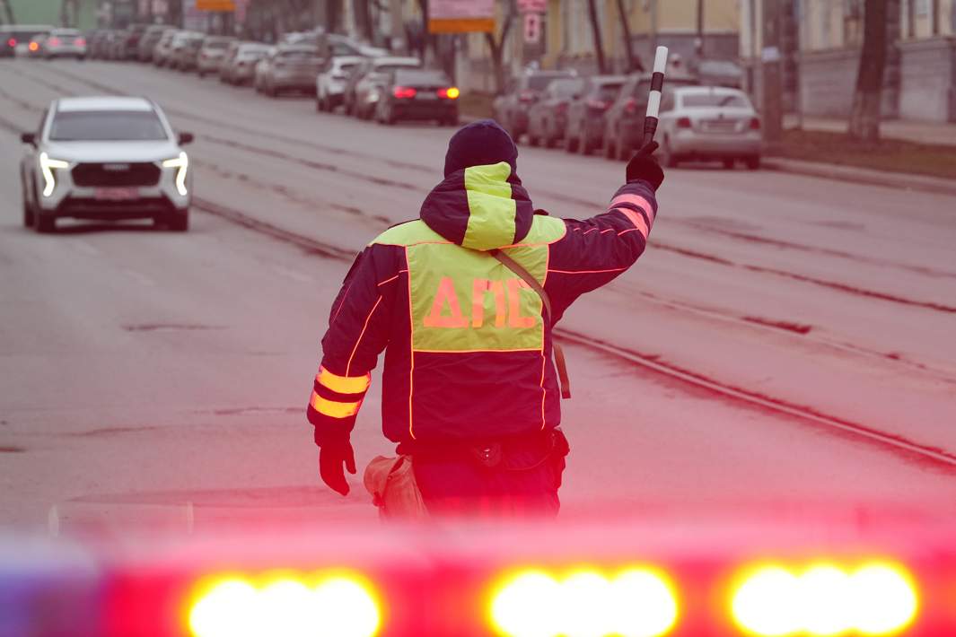 Сотрудник ДПС