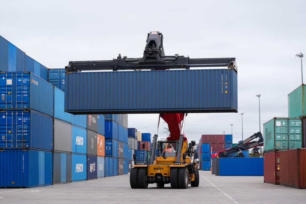 Контейнеры