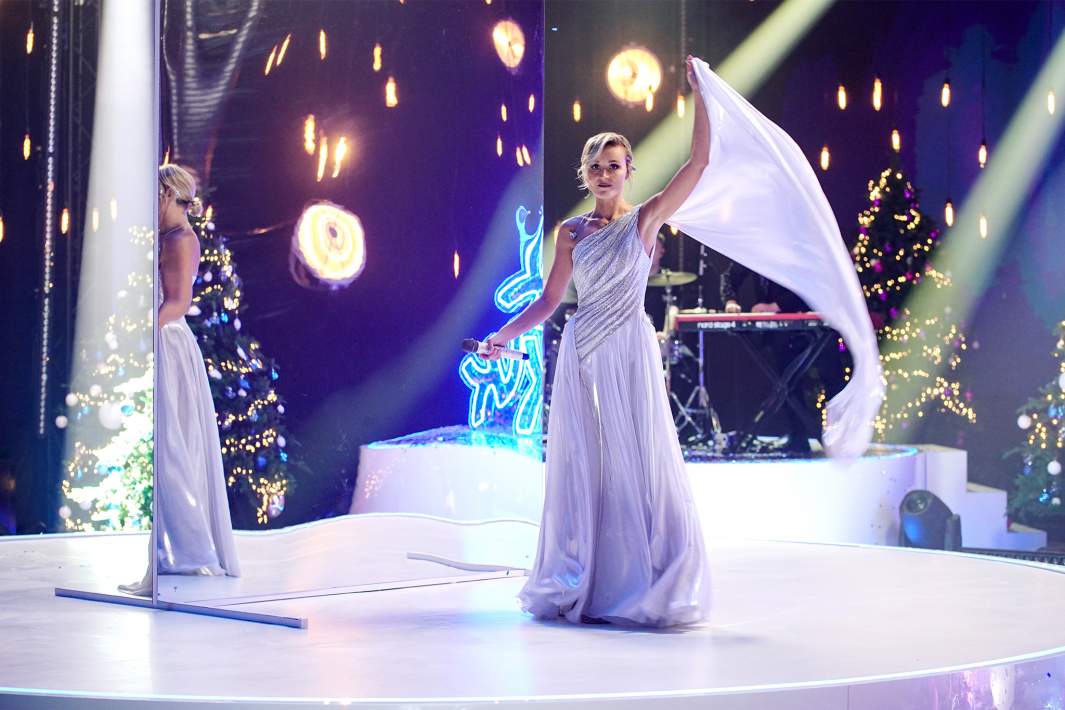 Певица Полина Гагарина