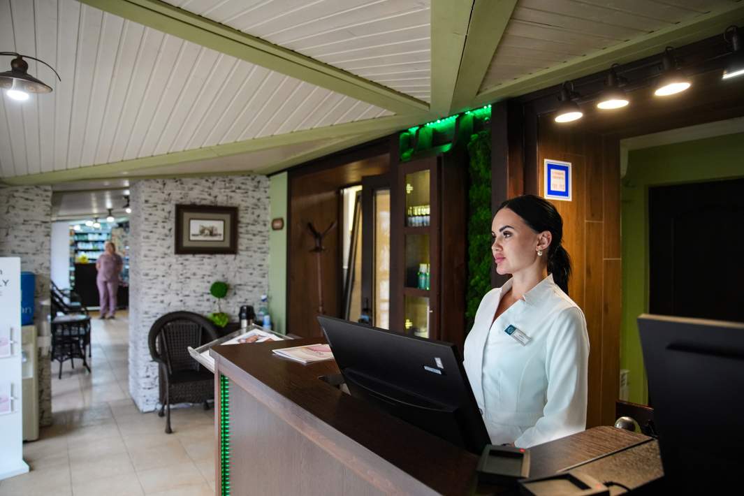 Администратор отеля 