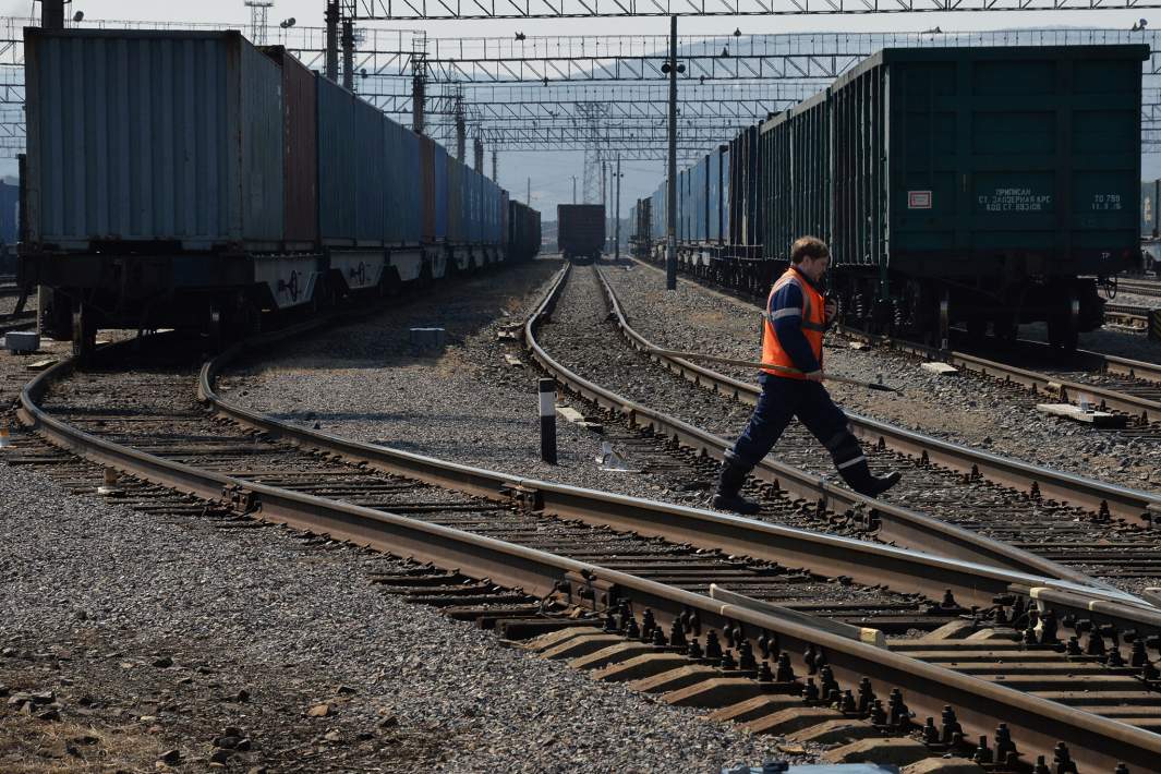 Товарный поезд 