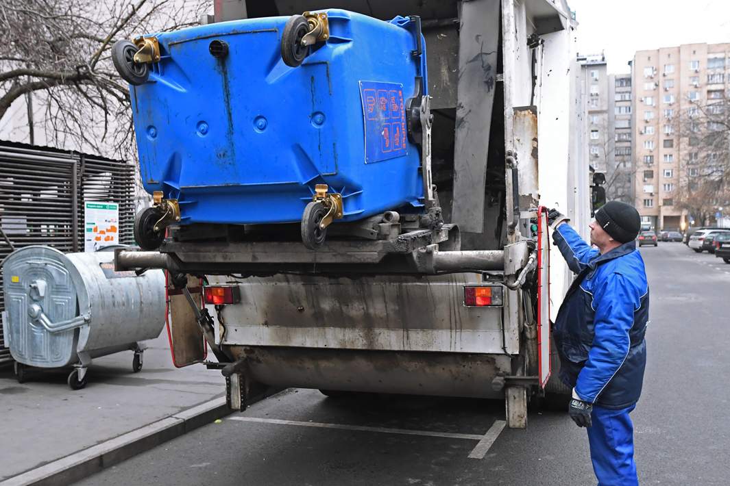 Мусорный бак