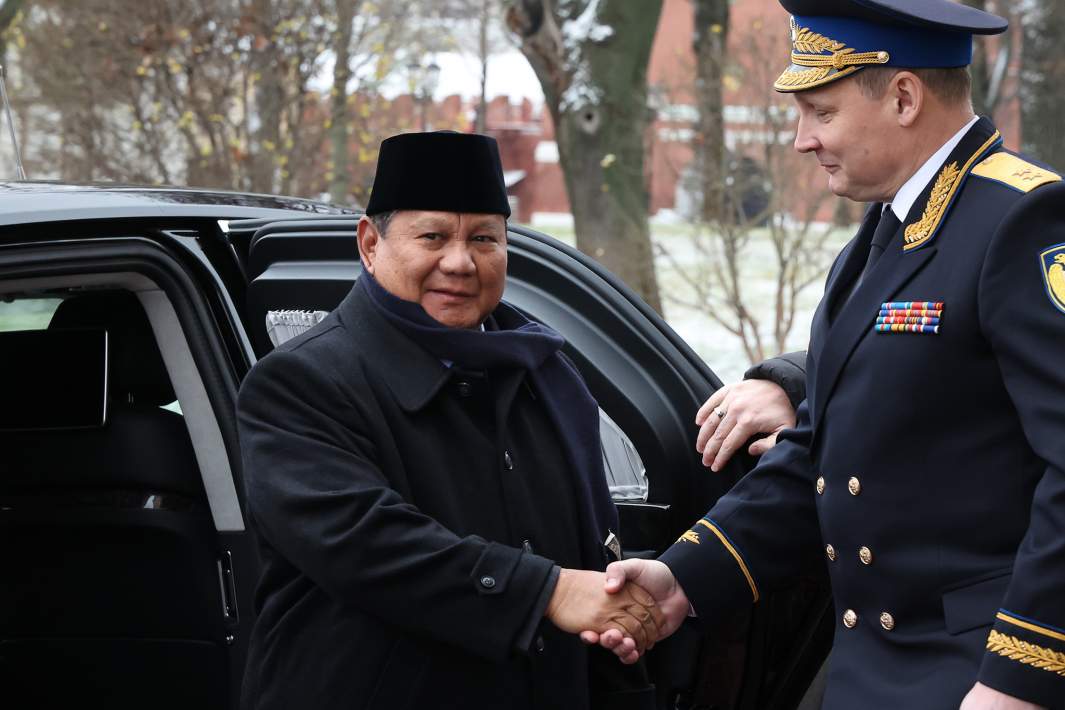 Президент Индонезии Прабово Субианто прибыл в Кремль на встречу с президентом РФ Владимиром Путиным