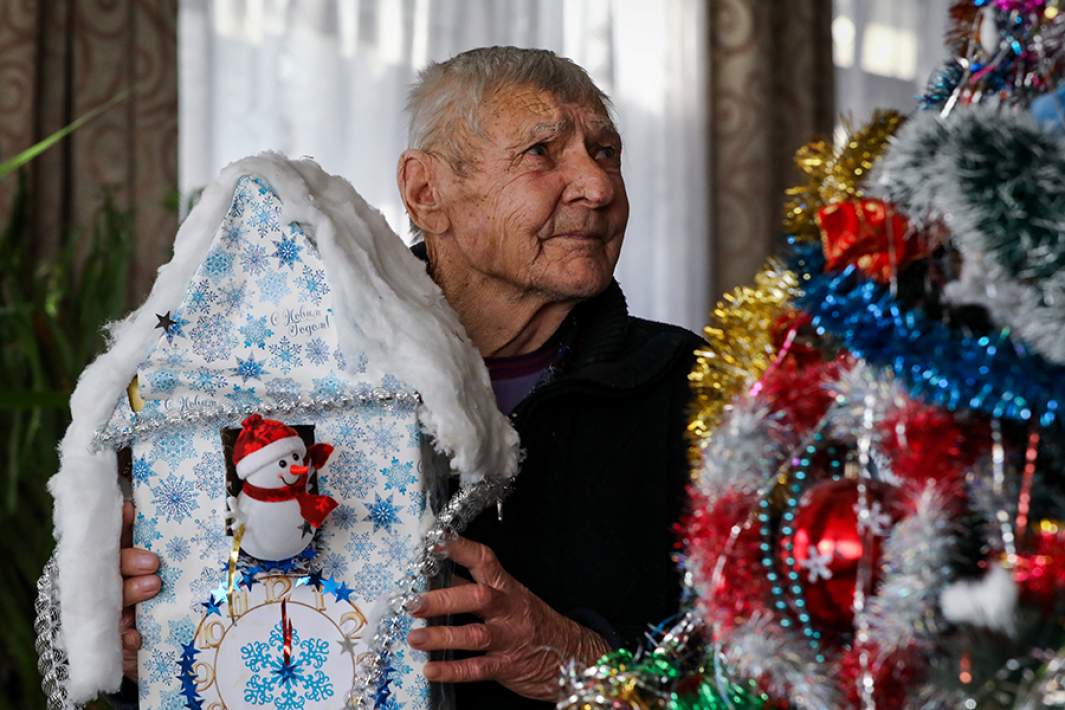 Пожилой мужчина