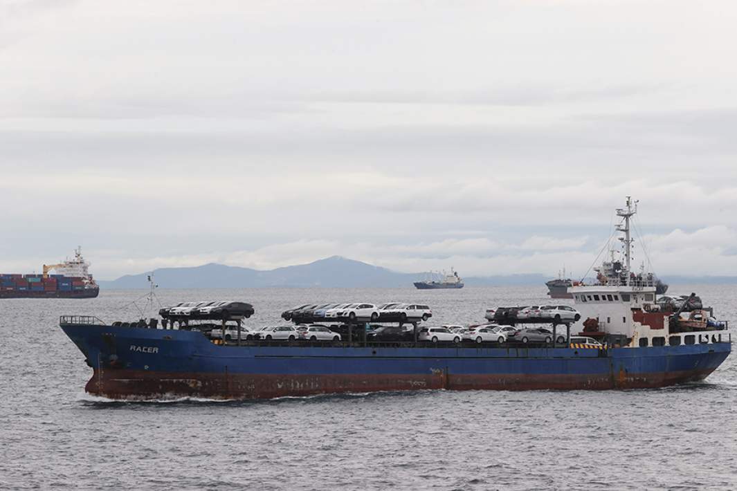 Морской порт Владивостока