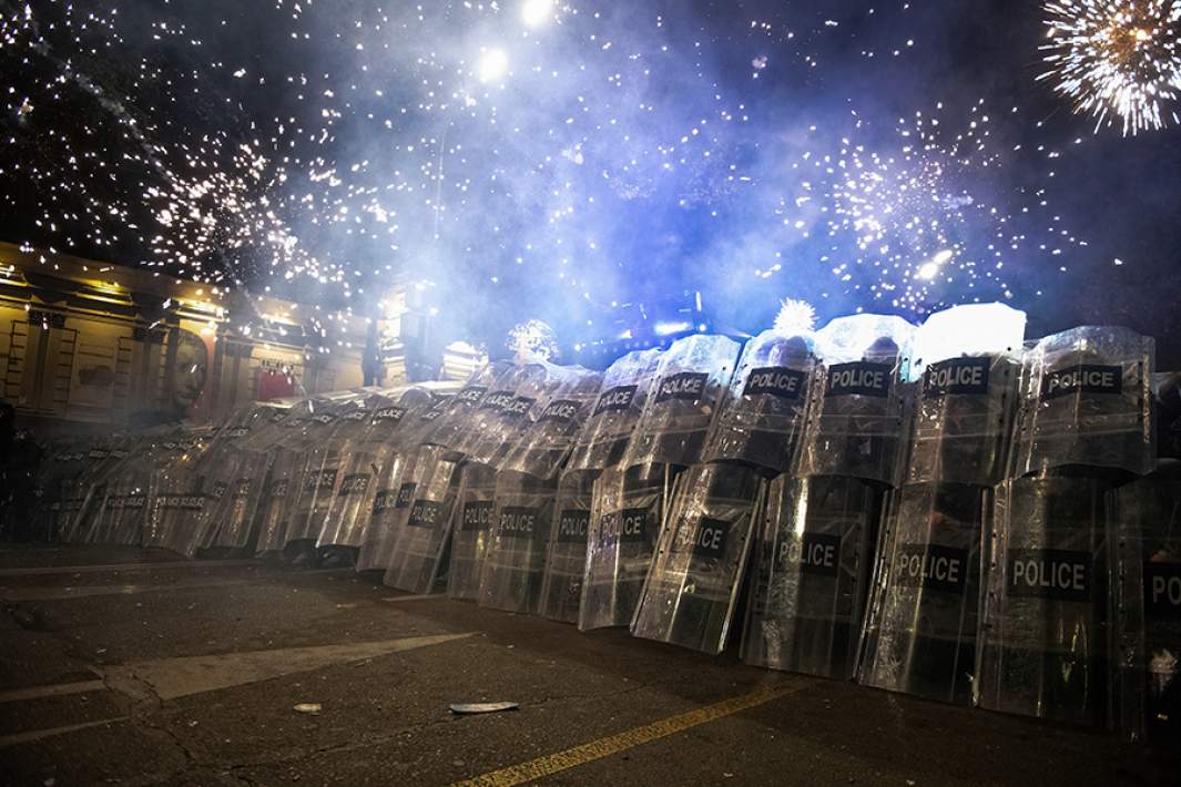 Полиция Грузии во время митингов 