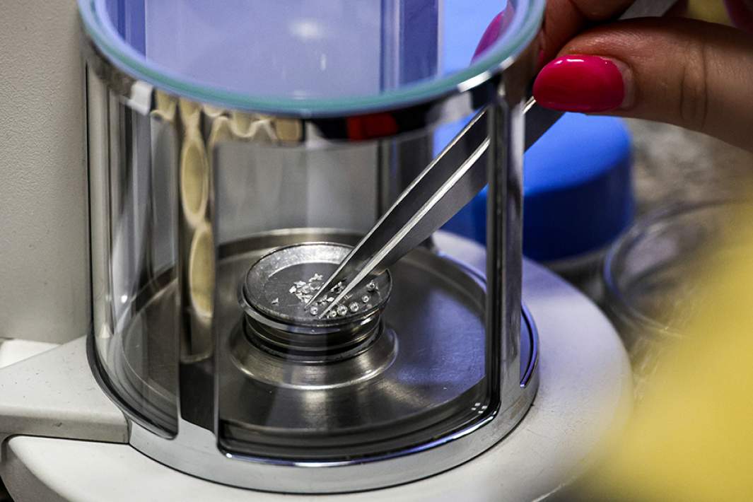 Отбор навески серебра в контрольную пробу