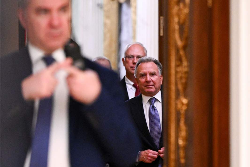 Стив Уиткофф и Кирилл Дмитриев перед началом переговоров с президентом РФ Владимиром Путиным в Кремле