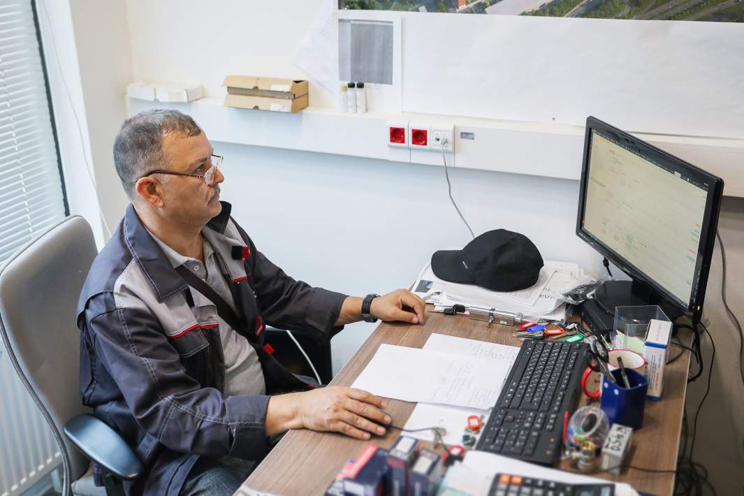 Сотрудник УК 